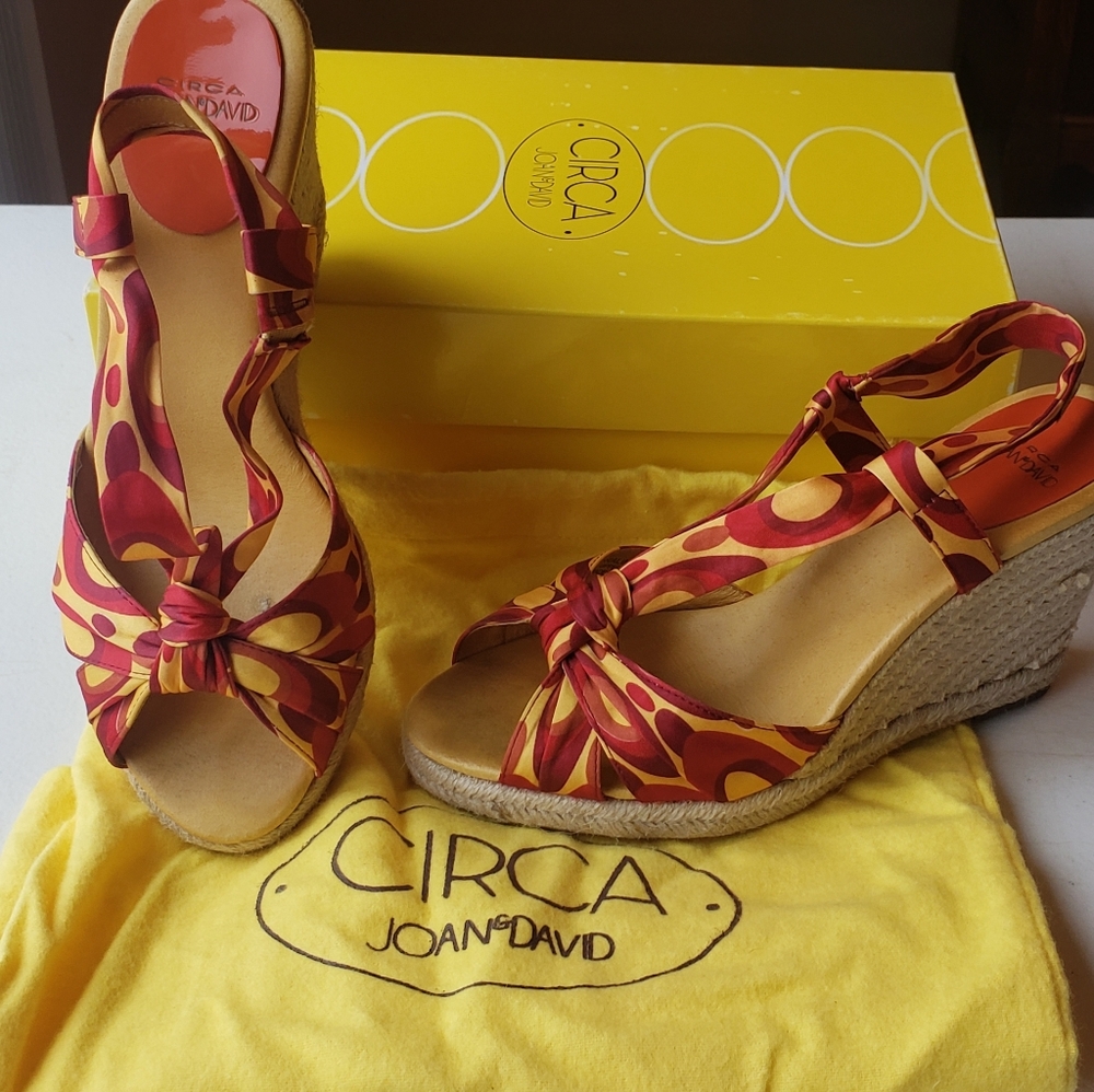 Circa Joan & David wedges